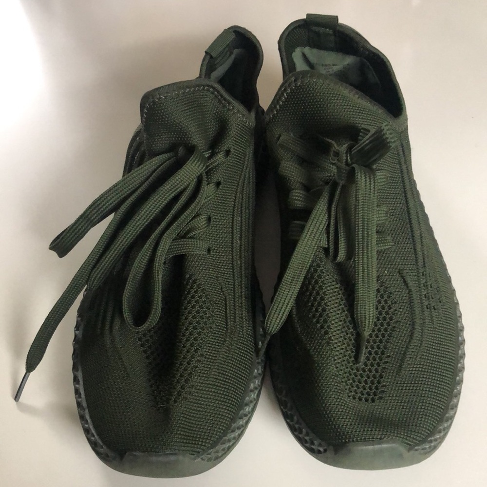 Men’s Pony Sneakers